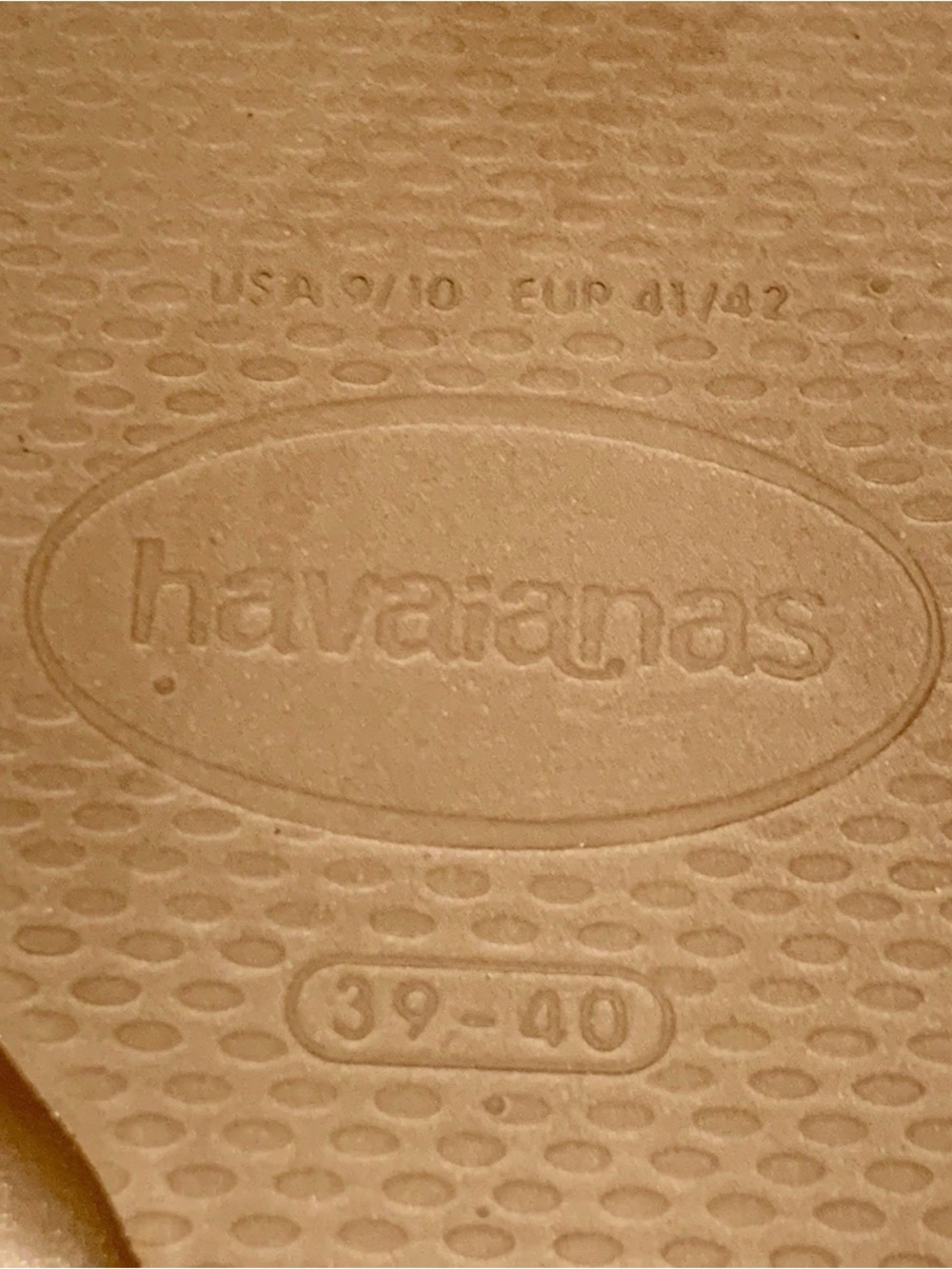 Havaianas Glitter Strap Flip Flops in Gold 9/10 - Picture 6 of 6